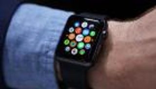 ساعات "آي واتش" الجديدة تتصل بالإنترنت بدون آيفون