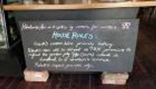 مقهى أسترالي يحاسب الرجال بأسعار أكثر من النساء لسبب مقنع