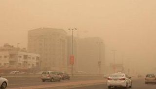 العاصفة الترابية في عدن