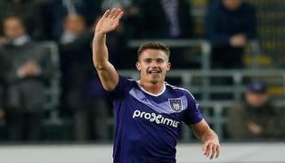 قائد أندرلخت البلجيكي يقترب من يونايتد