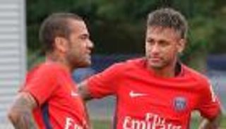 صحيفة تكشف تفاصيل مثيرة عن "خيانة" نيمار لبرشلونة