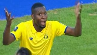 أهلي جدة يكشف موقفه من هوساوي النصر