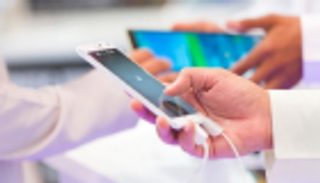  18.7 مليون مستخدم للهاتف الجوال في الإمارات 