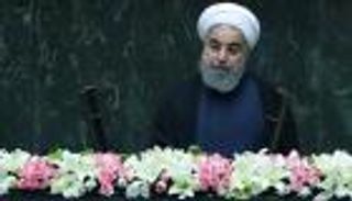 روحاني يقدم تشكيلة حكومية بوجوه قديمة خالية من النساء