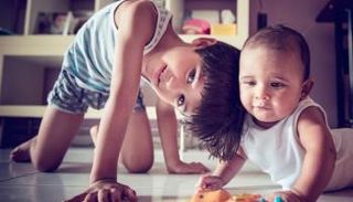 مسابقة تنظيف الغرفة والفائز يختار فكرة اللعبة التالية