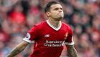 جيرارد ينتقد هوس اللاعبين اللاتينيين بالانتقالات القياسية