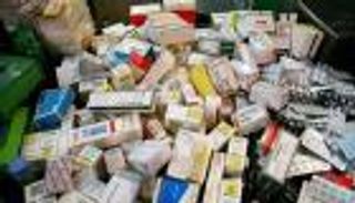 رواج تجارة تهريب الأدوية إلى إيران