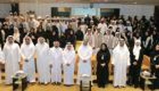 صحة دبي تنظم ملتقى الطلبة وتكرم متميزيها