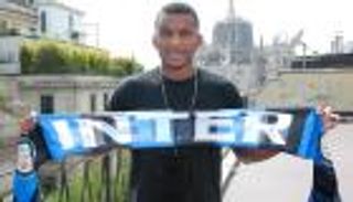 إنتر يضم الظهير البرازيلي هنريكي