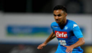 مسرح تألق مارادونا يثير رهبة نجم الجزائر