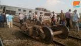 بالصور.. 42 قتيلا في تصادم قطارين بالإسكندرية.. والجيش يتدخل