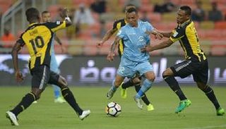 خسارتان صادمتان للاتحاد والأهلي في بداية الدوري السعودي