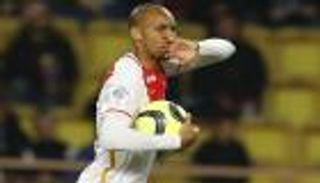 سان جيرمان يقترب من ضم فابينيو