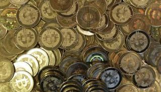 العملات الإلكترونية بيتكوين