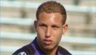 شاهد: حارس الشباب السعودي يمنح أحد الفوز بـ"هدف كارثي"