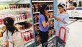 "أنا الأقوى".. برنامج "مرشدات الشارقة" لحياة صحية وحيوية