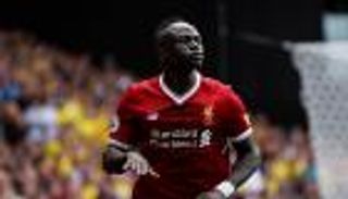 ماني ينتقد مدافعي ليفربول