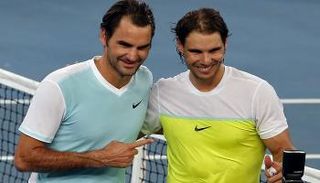 إصابة فيدرر تمنح نادال صدارة تصنيف التنس