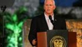 بنس: تحول فنزويلا إلى دولة فاشلة يمثل تهديدا لأمريكا