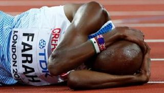 مو فرح يشكو التمييز