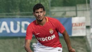 جناح موناكو عاشر صفقات فيورنتينا الصيفية