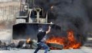 إسرائيل تهدم منزل عائلة فلسطيني قتل مستوطنين