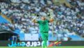 الحضري يتبرأ من مسؤولية رباعية الهلال 