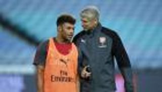 فينجر يحبط تشيلسي ويؤكد تمسكه بلاعب أرسنال