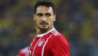 هوملز يسير على خطى ماتا