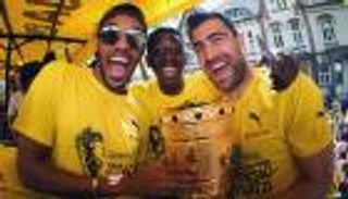 مدافع دورتموند يطلب من ديمبيلي الاقتداء بأوباميانج