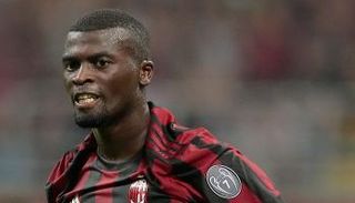 نيانج يحرج ميلان ويرفض الانضمام لسبارتاك موسكو