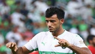 السومة ينتظر المزيد من التكريم