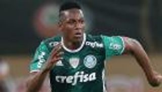 برشلونة يرمم دفاعاته بالتعاقد مع مدافع بالميراس