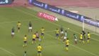 حارس الاتفاق يصنع لفريقه هدفا قاتلا أمام النصر