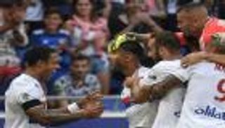 بالفيديو.. فقير يعيد سيناريو صابر خليفة بهدف عابر للقارات