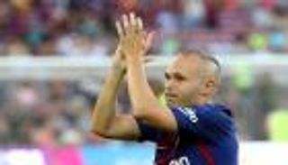 إنييستا: "لاماسيا" الحل لمواجهة جنون "الميركاتو"