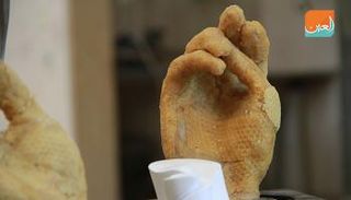 شمع العسل يجسد معاناة الفلسطينيين في غزة‎