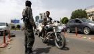 الحوثيون يقتلون قياديا بحزب صالح قبل أيام من ذكرى المؤتمر