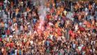 اشتباكات بين جماهير الترجي في مباراة بالدوري التونسي