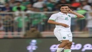 لاعب الأهلي