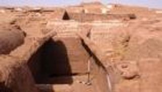 بالصور.. اكتشاف 5 مقابر تعود للعصر الروماني بمصر