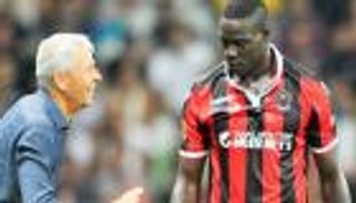 مدرب نيس ينتقد بالوتيللي بعد الخروج من دوري الأبطال