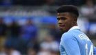 توتنهام ينضم لسباق التعاقد مع موهبة لاتسيو