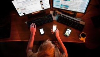 12 مليون تركية لم يستخدمن الإنترنت