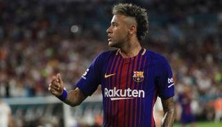 نيمار يشكو برشلونة