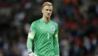 تقارير.. هارت مهدداً بفقدان مكانه في منتخب إنجلترا