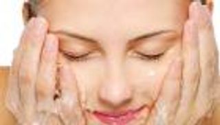 ٤ فوائد للبشرة والصحة بعيدا عن مساحيق التجميل