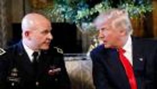 البيت الأبيض يستبعد العمل العسكري في فنزويلا