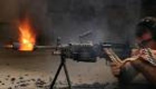 بالفيديو.. بندقية تذوب بعد إطلاق 700 رصاصة متلاحقة