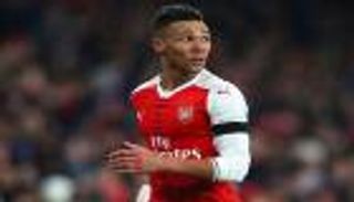 "البنود الشخصية" تعرقل رحيل ظهير أرسنال